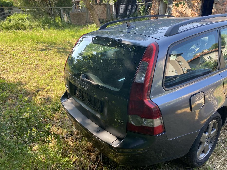 Волво в50 2.0 на части