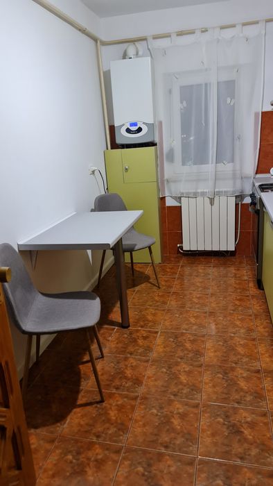 Vand Apartament 3 camere — fotografia 3