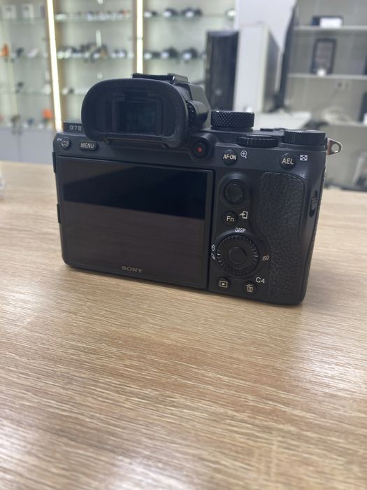 Фотоаппарат Sony a7 iii (p25)