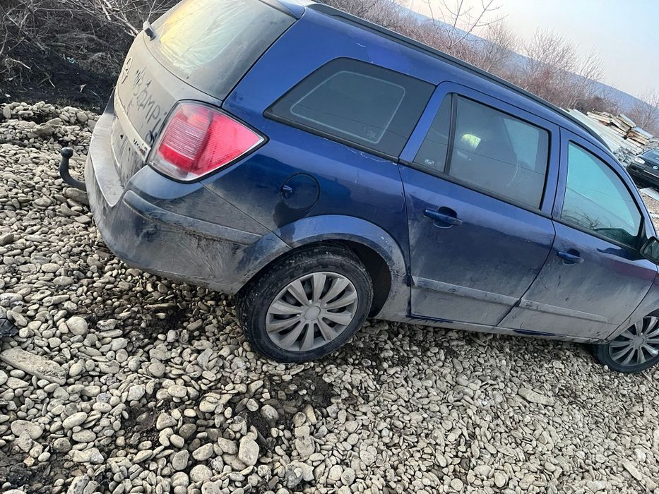 Dezmembrez opel astra h 1.7 cdti 74kw 101 cp