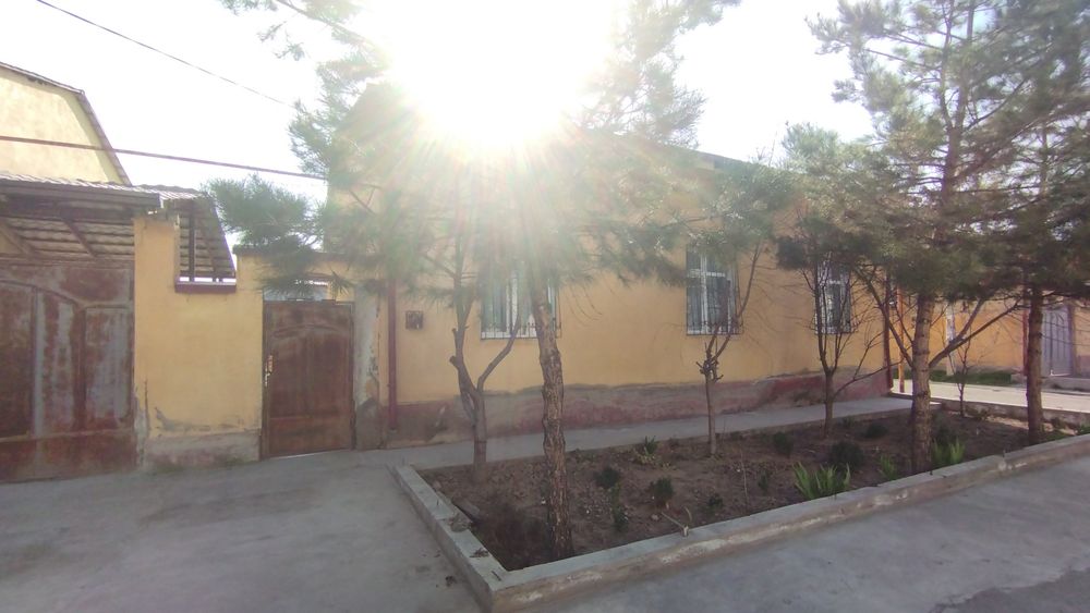 Срочно Намунали уй сотилади 6 сотых