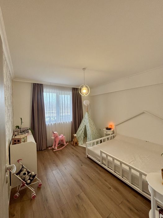 Apartament 3 camere/2 bai/ 2 parcari private/baby friendly