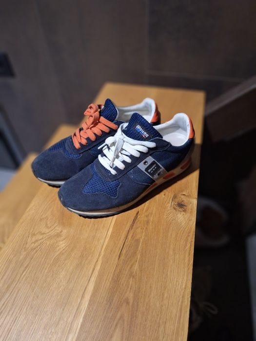 Продавам сникърси Blauer