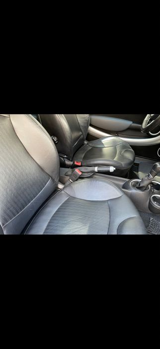 Vand  MiniCooper 1.6 Diesel perfecta stare