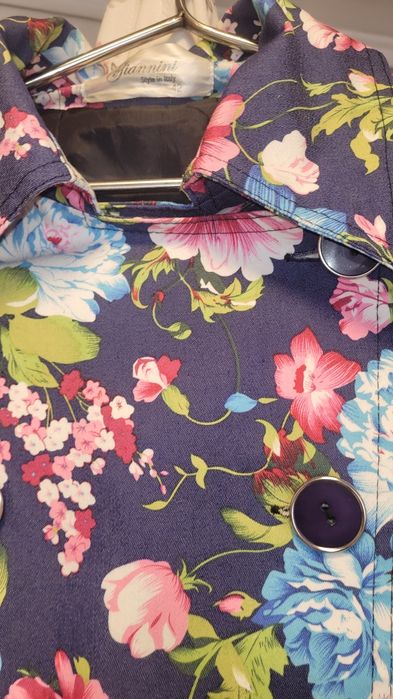 Trech dama marime 42,marca Geannini