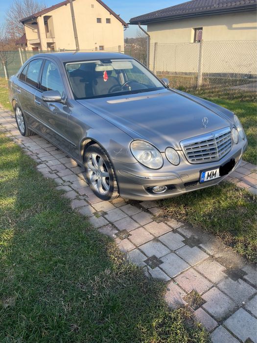 Vand sau schimb Mercedes e class