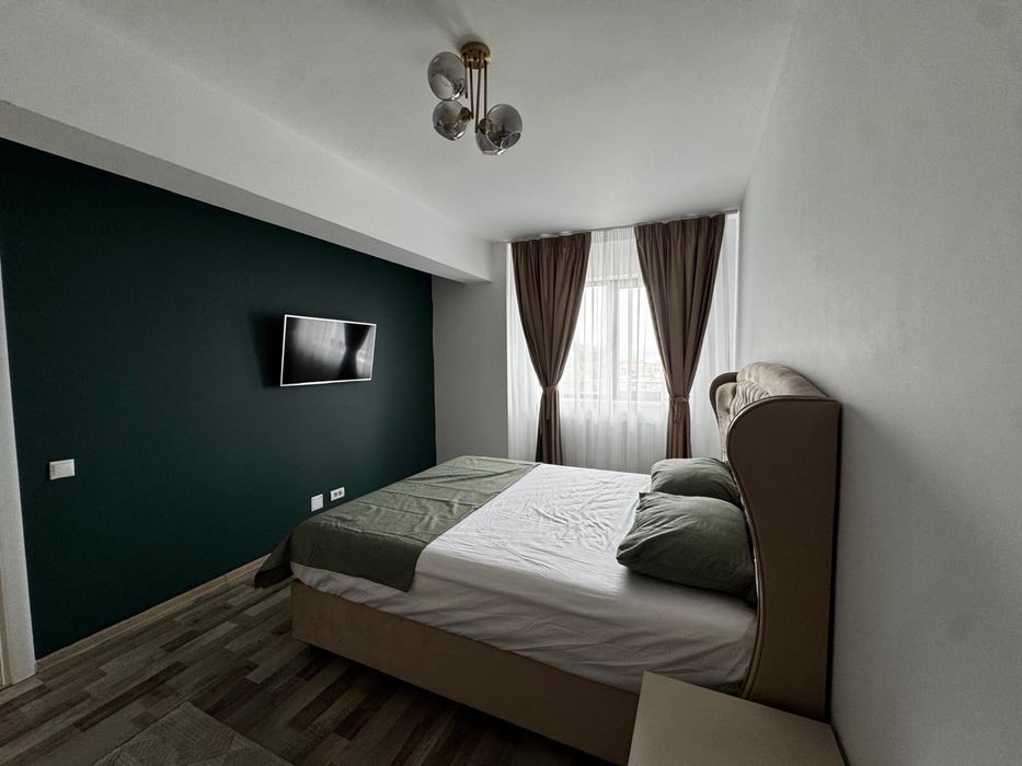 Inchiriez apartament 2 camere cu loc de parcare privat Landmark tower
