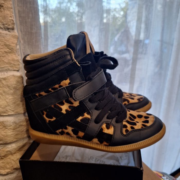 Дамски сникърси 38-39номер