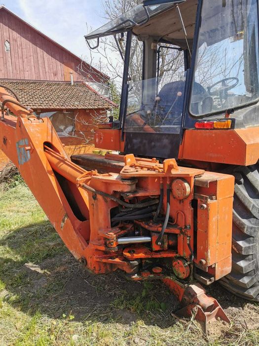 Buldoexcavator FAI 100 D