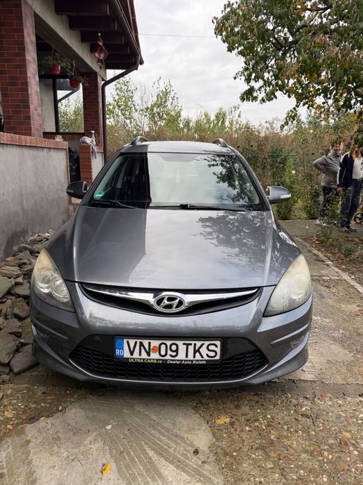 HYUNDAI i30 2010 — imagine 3