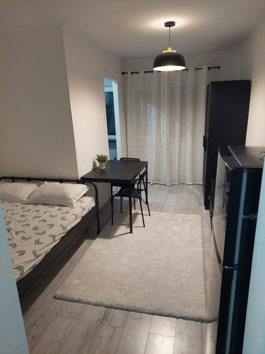 Garsoniera regim hotelier