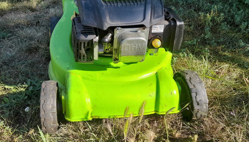 Бензинова косачка Fieldmann FZR 4005-BH, Зелен/Черен, 40см