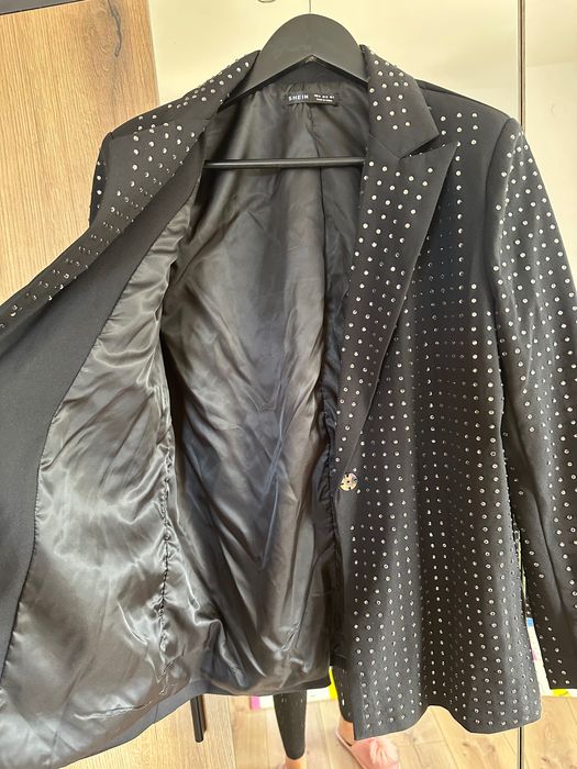 Сако с камъни от shein