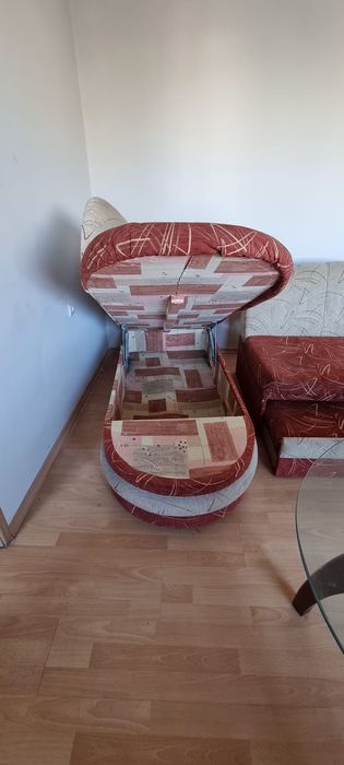 Холова холова гарнитура с разтегателен диван