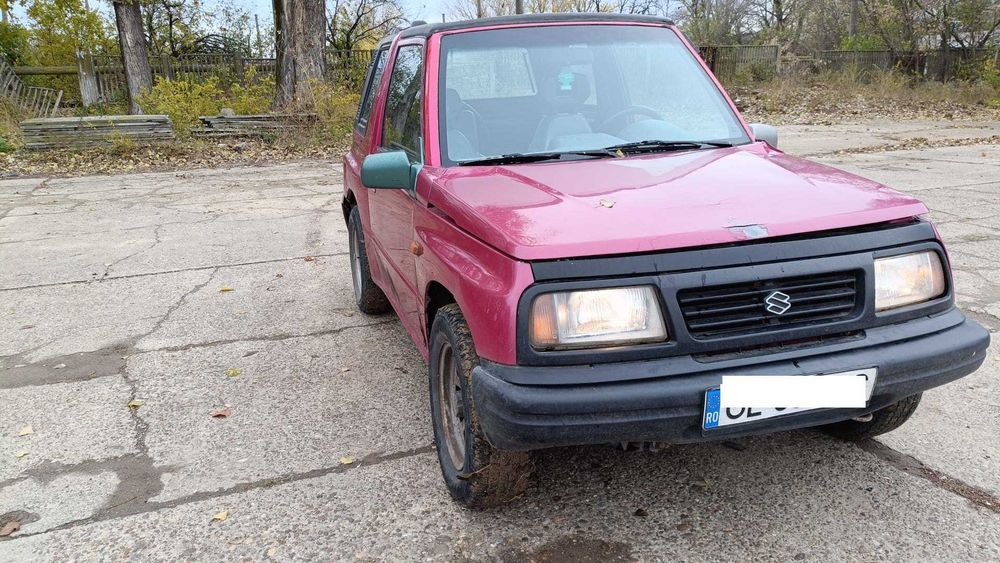 Dezmembrez SUZUKI  VITARA 4X4 1997 1.6 BENZINA 95 CP Cod Motor  G16B