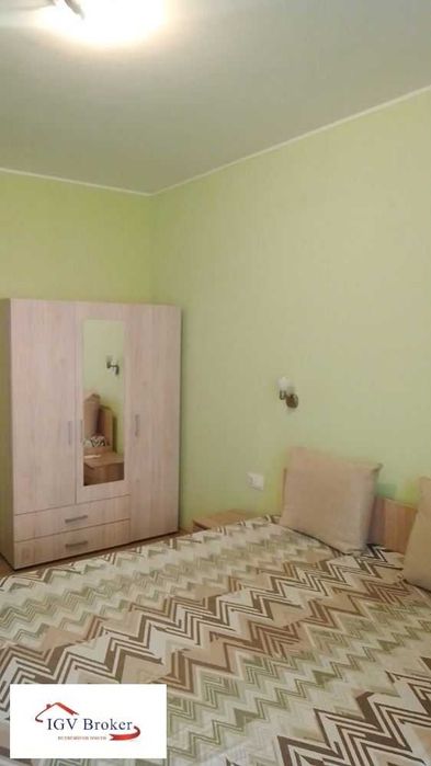 Двустае апартамент в кв Банишора