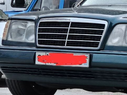 Mercedes w 124 E200 sotiladi