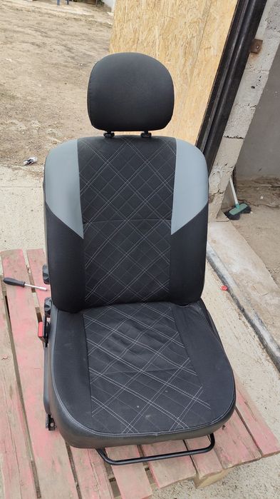 Авиосидения на Ларгус