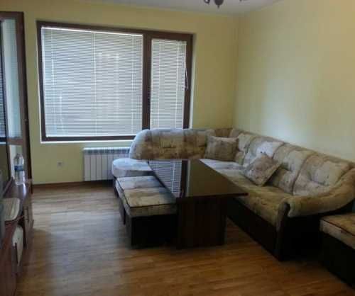 Двустаен апартамент в Надежда 2