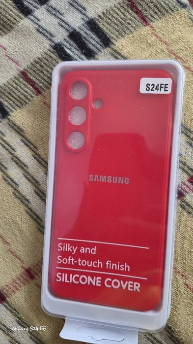 Чехлы на самсунг s24fe
