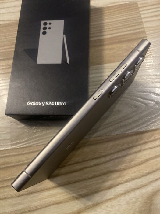 Samsung S24 ULTRA , ca NOU , 512 GB , 12 GB RAM , 96% Bateria