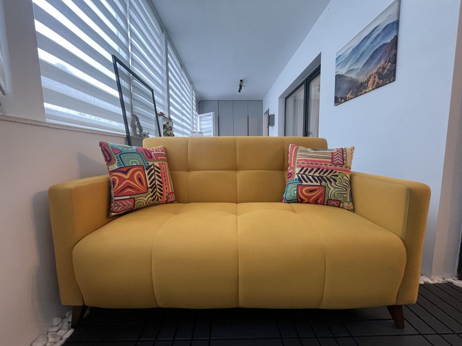 Vând canapea extensibilă