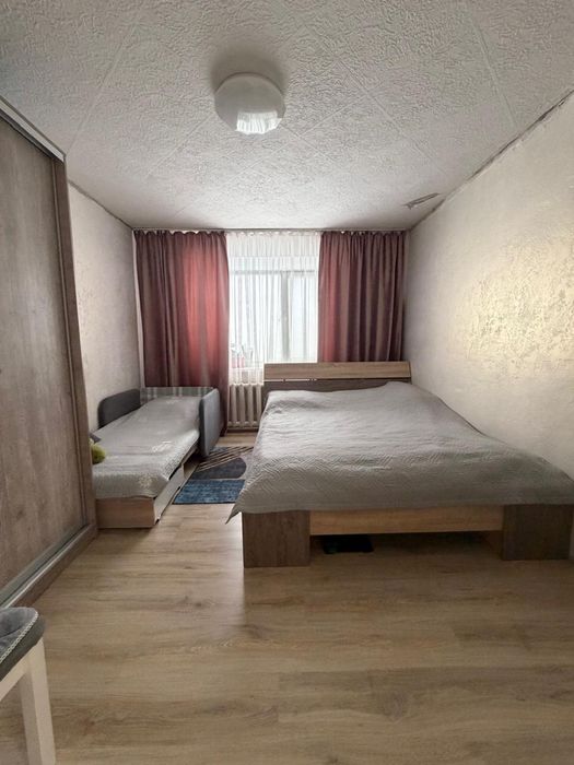 Продам трехкомнатную квартиру