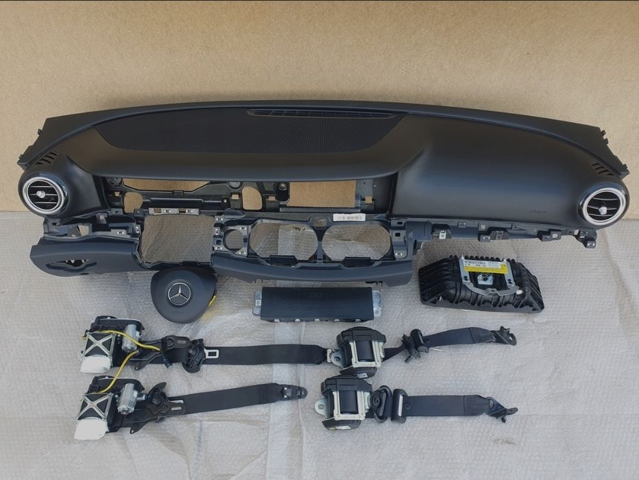 Plansa bord mercedes E w213