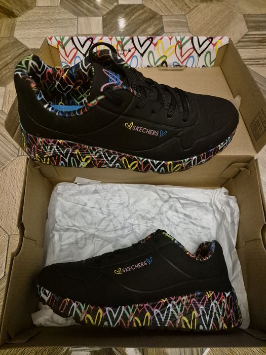 Adidas Skechers nr 38 ca noi in cutie