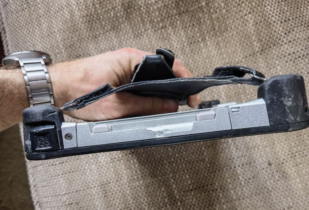 Индустриален таблет Panasonic Toughpad FZ-G1