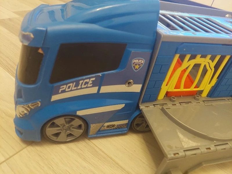 Camion de jucărie Politie