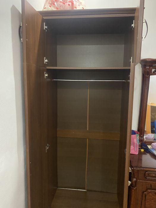 Продам 3 шифонера и комод