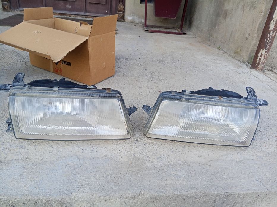 Фары Опель вектора