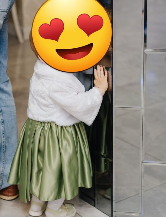 Продам красивые платья для принцесс