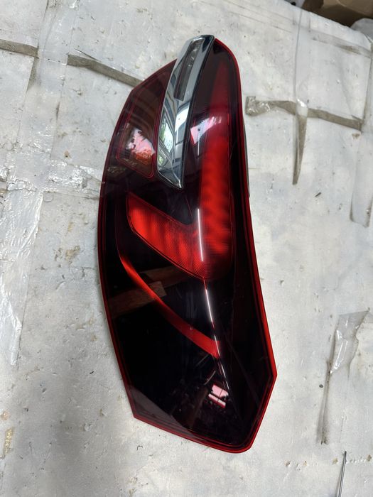 Stop dreapta opel insignia.cod:39024223-ece.