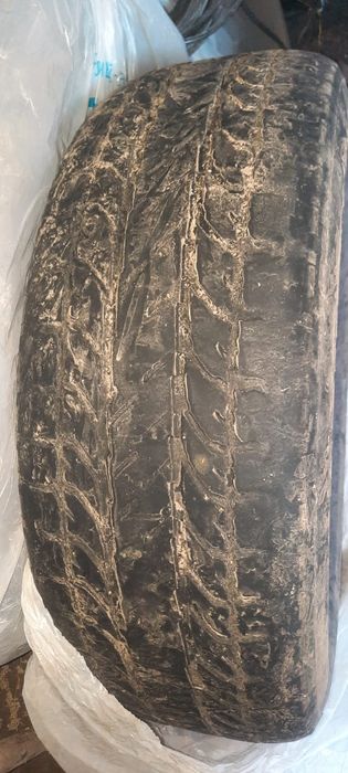 Продам летние  шины