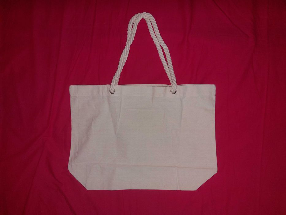 Чанта и кърпа за плаж