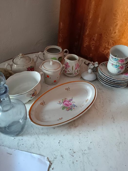 Продам селедочницы разные