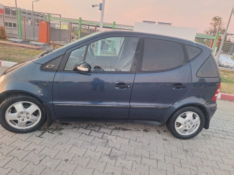 Mercedes-Benz A-Class, 1.509 € — imagine 5