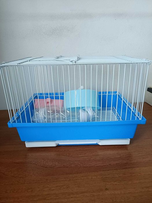 Cusca hamsteri noua cu accesorii