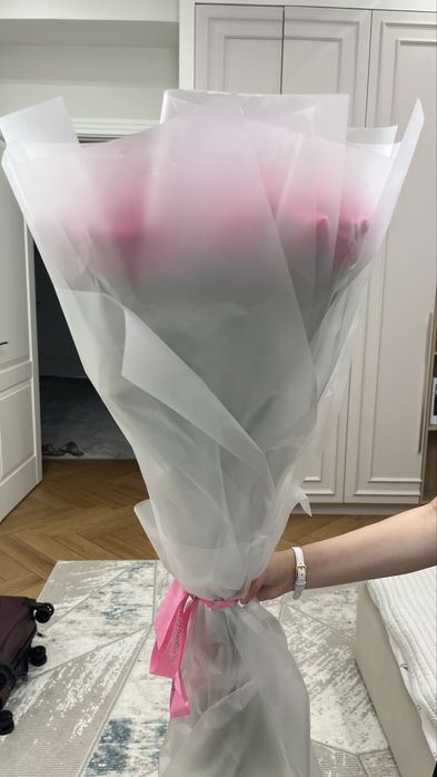 Продается букет из 25 роз