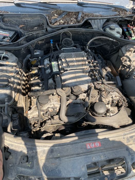 Pese auto Mercedes