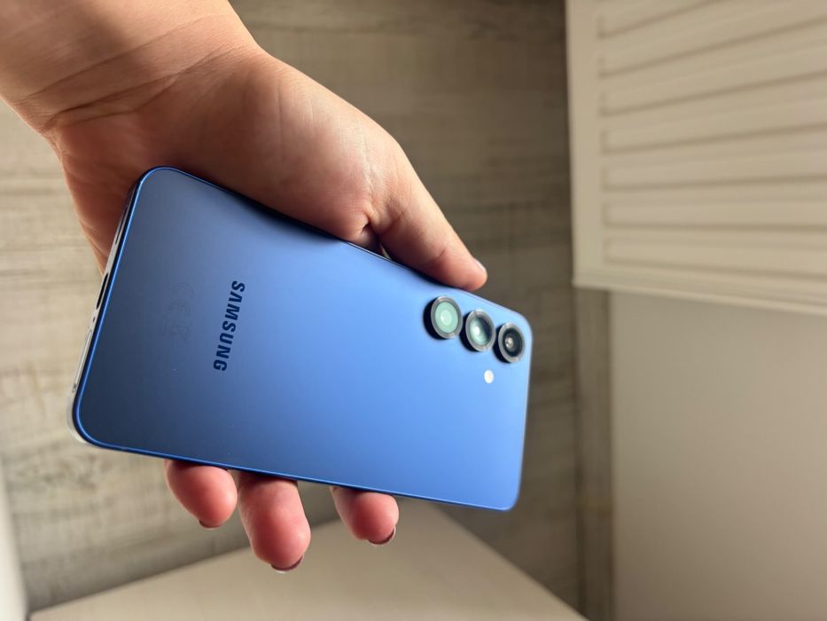 Samsung s25 blue negociabil