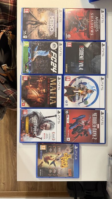 Игры PS5 и PS4 (27 дисков) — моя личная коллекция