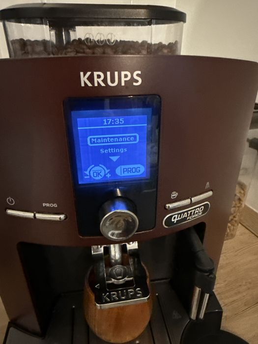 Espressor Krups Quattro Force EA829G10
