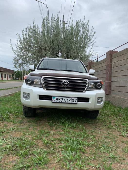 Продам Лэнд крузер 200