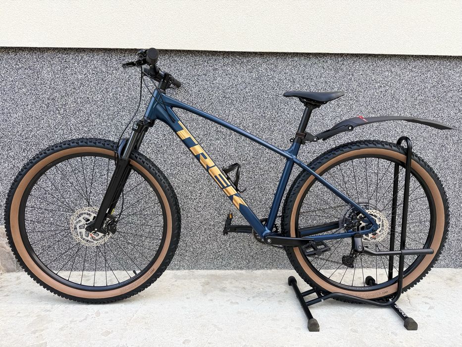 Trek Marlin 5 29” L Shimano CUES хидравлични спирачки ПЛАНИНСКИ велосипед