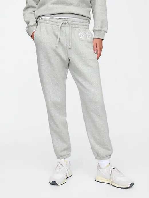 Женская спортивка от бренда GAP из Америки