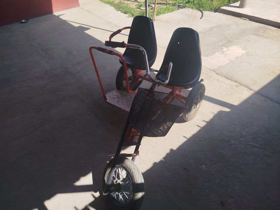 Велосипед трёх колёсные