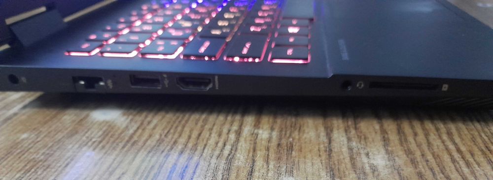 HP Omen 15 в идеальном состоянии!